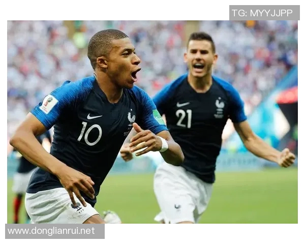 亚马尔20岁,姆巴佩29岁,欧洲杯竞技年龄不设限,谁能斩获金靴? 亚马尔20岁,姆巴佩29岁,欧洲杯竞技年龄不设限,谁能斩获金靴?