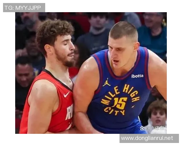 火热状态下的火箭队迎战76人队的精彩对决与战术分析